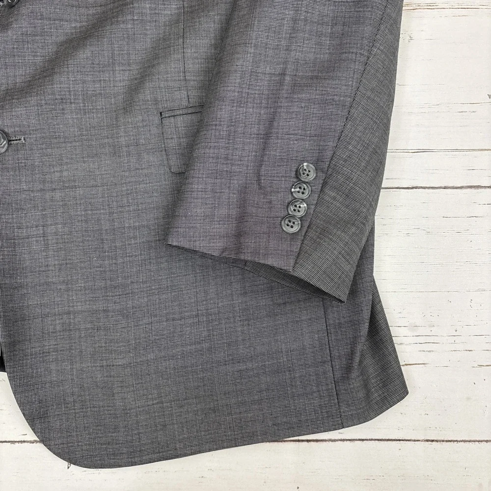 Hart Schaffner Marx Suit Gray Solid 46L 40W 30I
